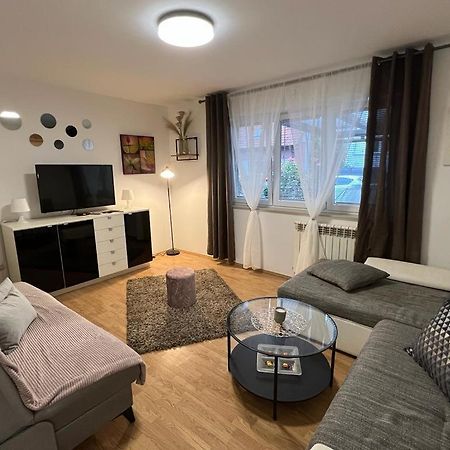 Apartman Lara 자그레브 외부 사진