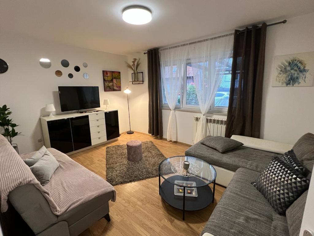 Apartman Lara 자그레브 외부 사진